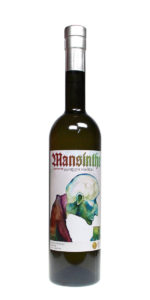 Mansinthe Absinth in einer dunkelgrünen 0,7 Liter Flasche mit Etikett, das vom Künstler Marilyn Manson persönlich gemalt wurde und der diesen Absinth kreiert hat