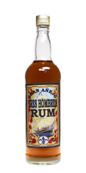 Brauner Tres Hombres Rum Gran Anejo in 0,7 Liter Flasche aus Glas.