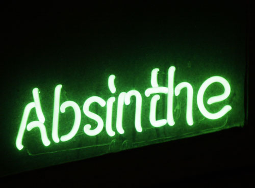Absinth in Neonschrift