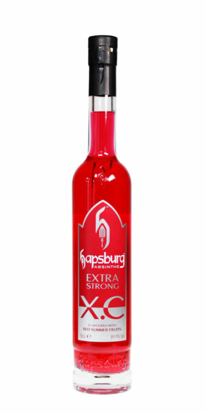 roter Hapsburg Absinth mit Geschmack der roten Sommerbeeren in einer schmalen 0,5 Liter Glasflasch