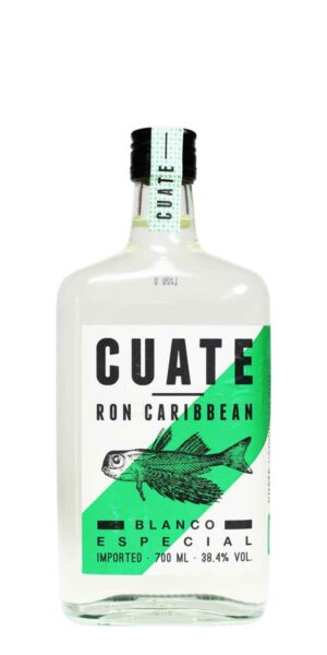 Cuate 01 Blanco Caribbean Rum in einer 0,7 Liter Glasflasche mit einem modernen Flaschenetikett